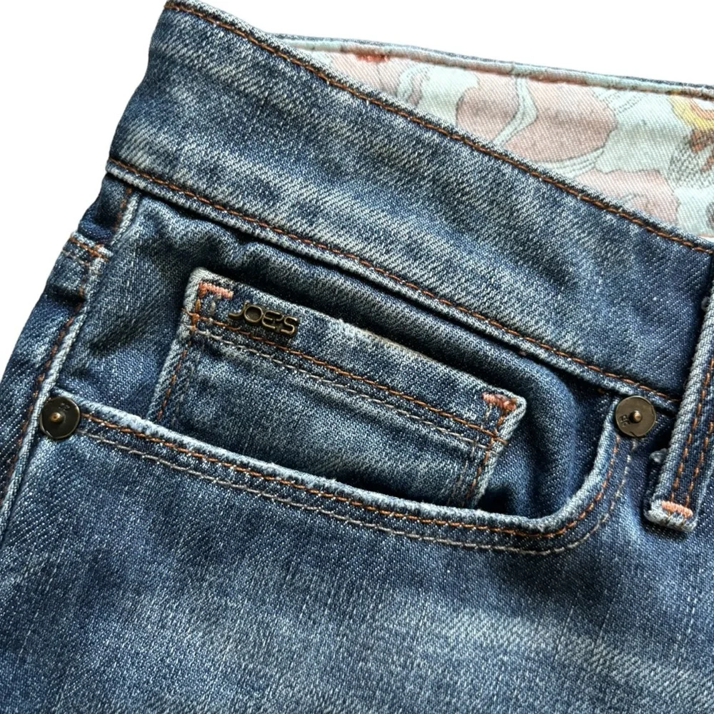 Joe's Jeans Cuffed Crop with Flawless-Fit Material